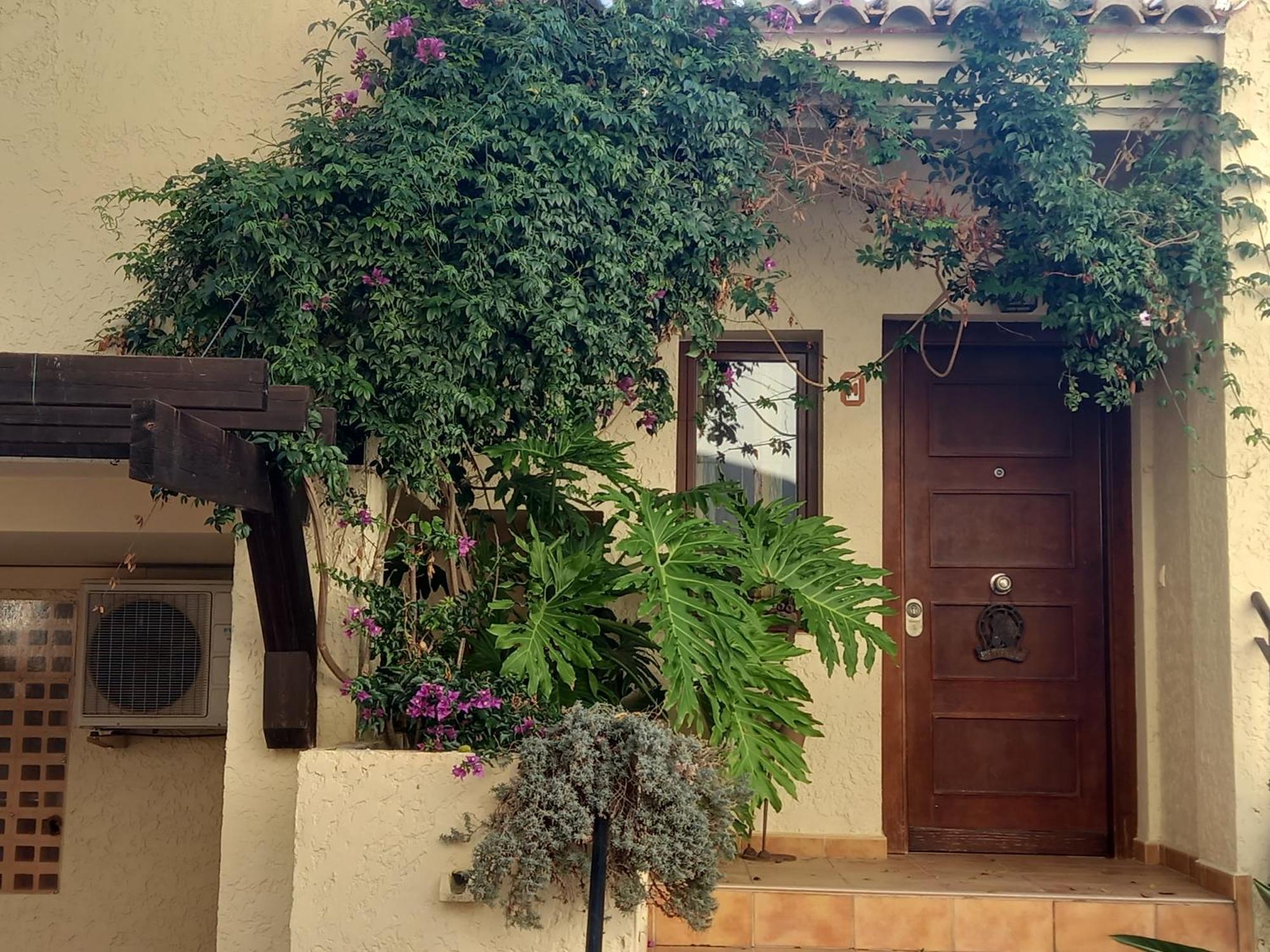 Townhouse Los Olivos M Hébergement de vacances *
